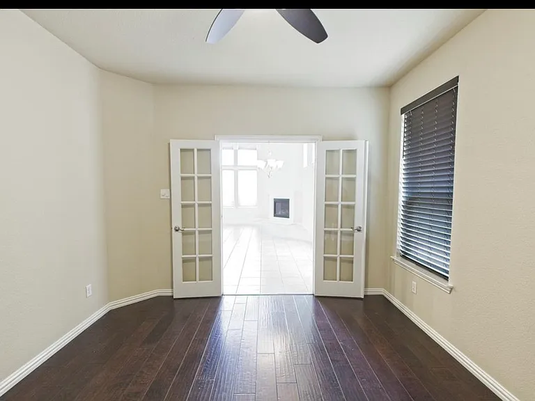 9801 Lightcatcher Dr — Photo 16