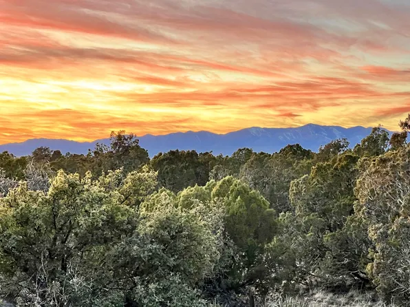 1477 Jumano Trl, Mountainair, NM 87036