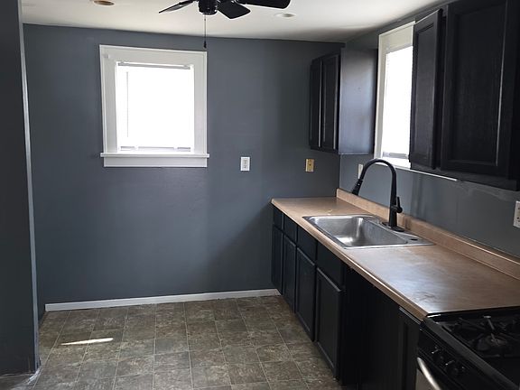 5th image of 1214 W Brons Ave