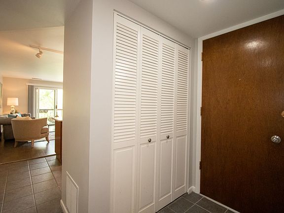 2nd image of 200 Home Ave APT 4A