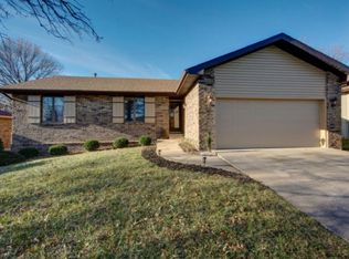 4049 S Cutler Ct, Springfield, MO 65807