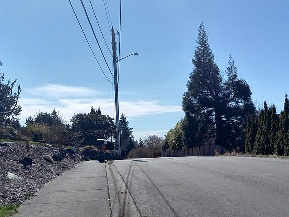 5th image of 5421 71st Ave NE