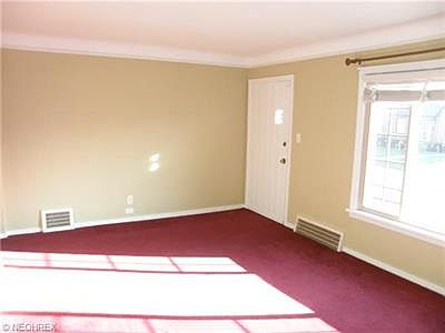 3rd image of 14618 Orchard Park Ave