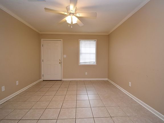 5th image of 132 Wilson St APT 2C