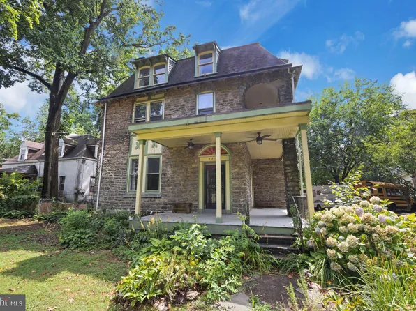 5318 Baynton St, Philadelphia, PA 19144