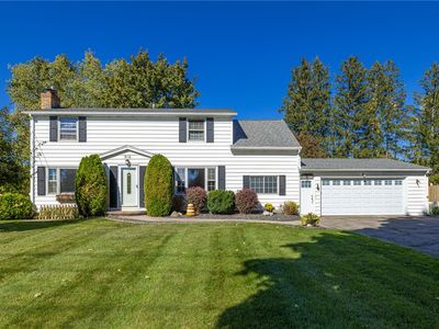 916 Plank Rd, Penfield, NY, 14526
