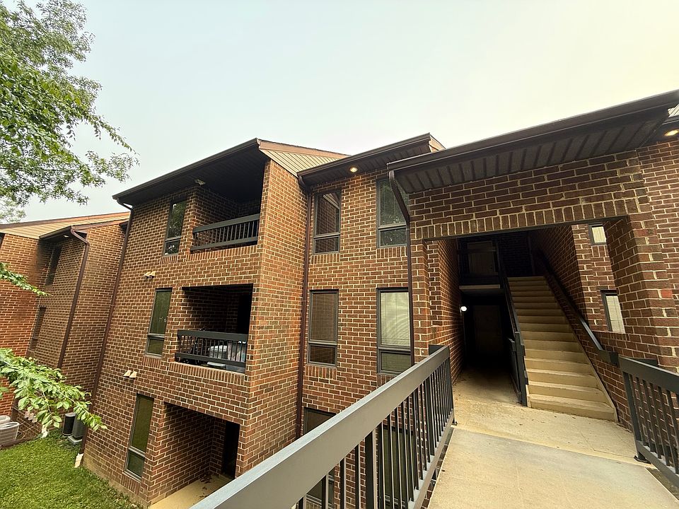 1st image of 44790 Locust Ridge Ct Unit 1-845-9B