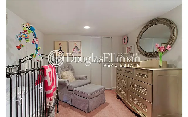 Rented by Douglas Elliman | media 2