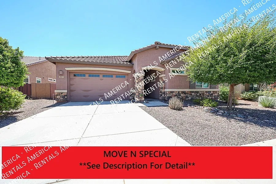 3865 E Dogwood Pl