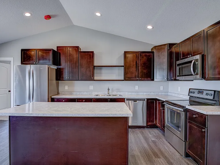 1355 Blue Jay Pl — Photo 7