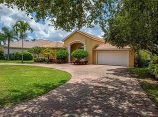 8155 Wilshire Lakes Blvd, Naples, FL 34109