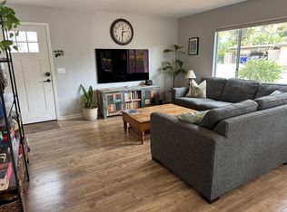 244 Hillcrest Dr, Encinitas, CA 92024