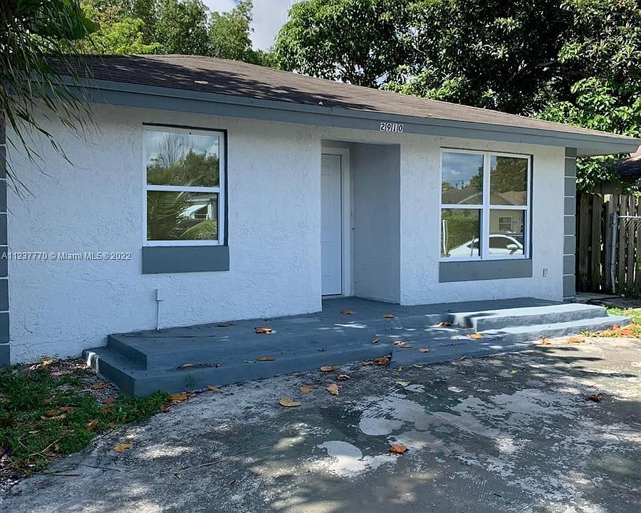 1st image of 2910 NW 6th Ct #A