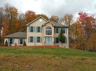 9 Auburn Way, East Stroudsburg, PA 18302