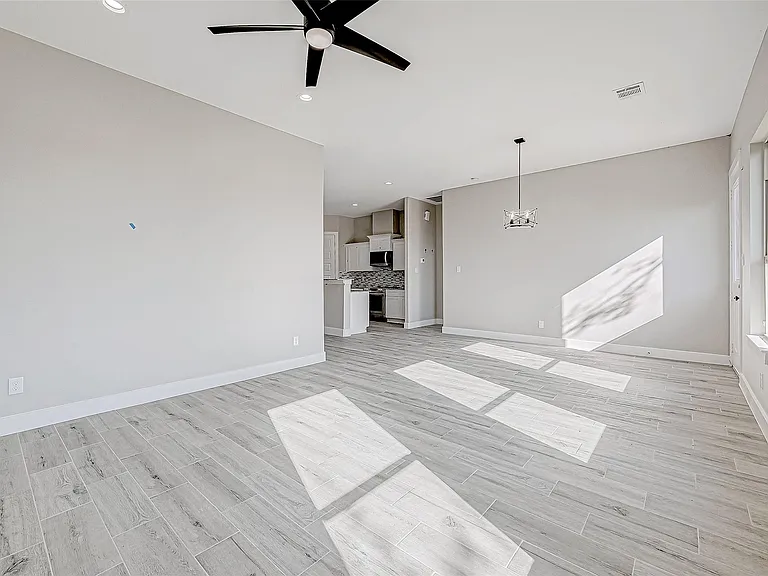 3639 Needville Ave — Photo 32