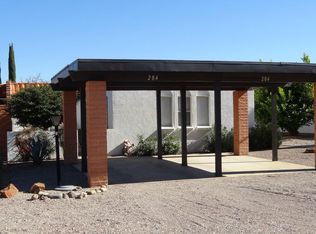 284 N Circulo Del Paladin, Green Valley, AZ 85614