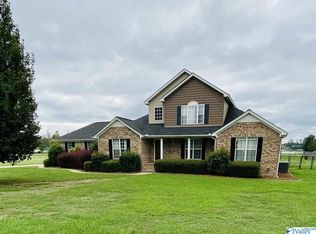 1160 Summerset Pl N, Southside, AL 35907
