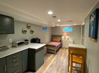 3300 Graham Rd, Falls Church, VA 22042