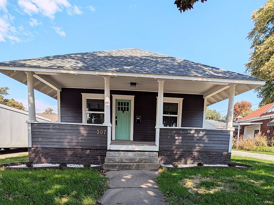 1st image of 308 5th Ave E