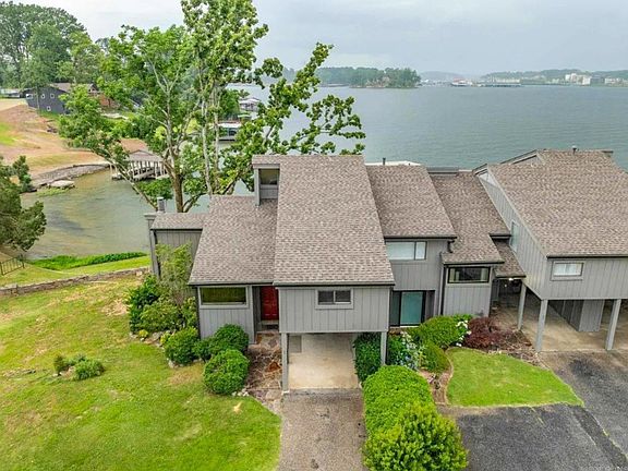 4th image of 105 Long Island Bay Unit A1