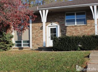 2010 NE 72nd Ter, Gladstone, MO 64118