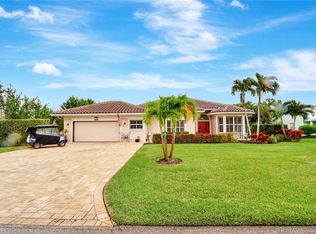 3834 SE Fairway E, Stuart, FL 34997