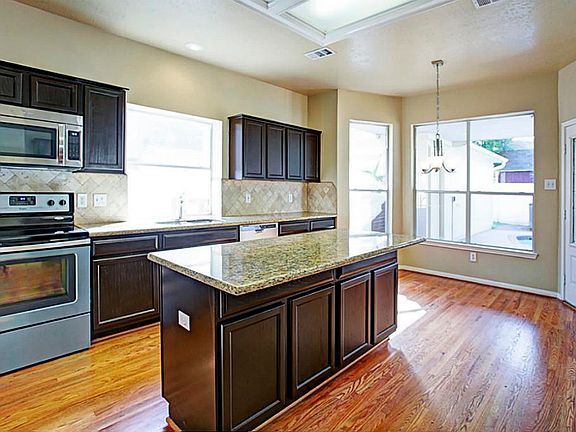 4th image of 917 Wynfield Dr