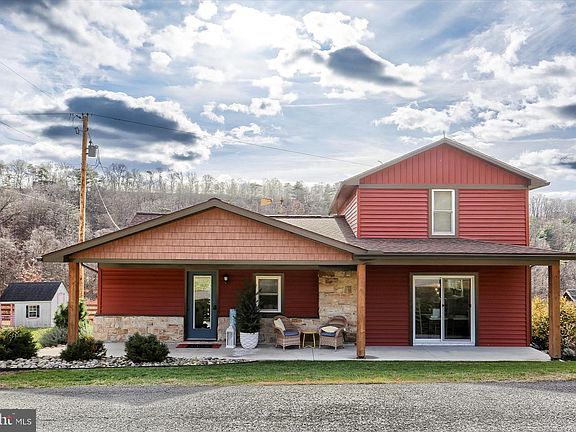 5th image of 552 Mountain Rd