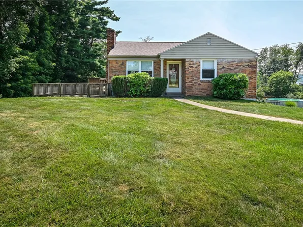 4130 Grandview Dr, Gibsonia, PA 15044