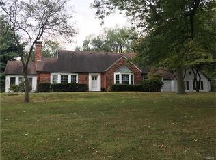 1840 New Jamestown Rd, Saint Louis, MO 63138