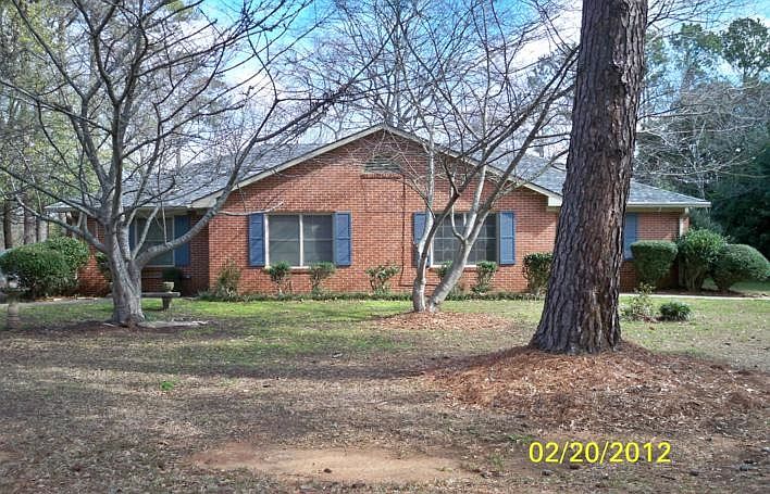 2nd image of 2777 Riverview Rd