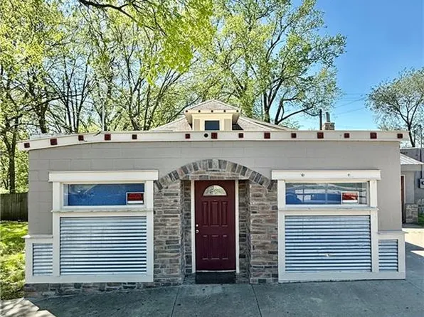 1239 W South Ave, Independence, MO 64050