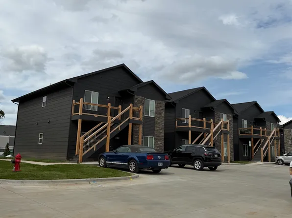 201 N Rock Rd, Derby, KS