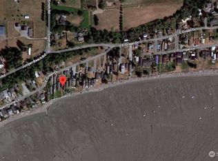 1388 Ocean Dr, Camano Island, WA 98282