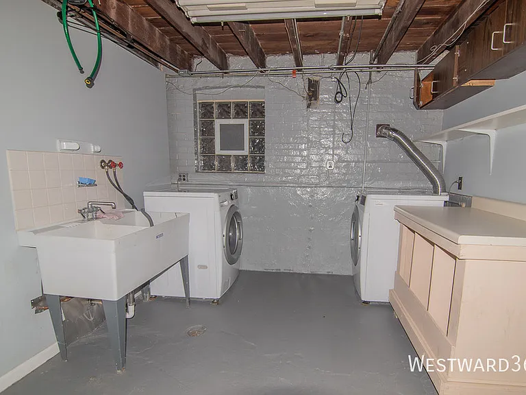 4246 N Menard Ave — Photo 23