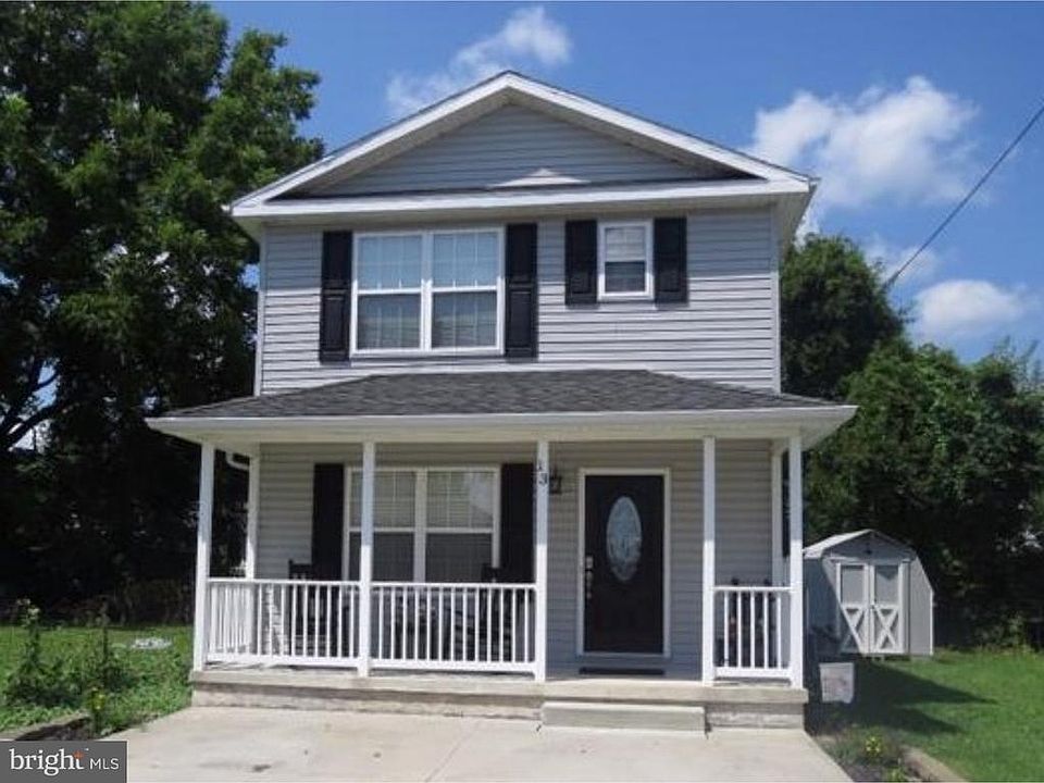 1st image of 13 Jackson St