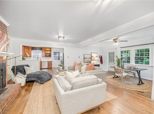 1604 Swannanoa Dr, Greensboro, NC 27410