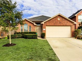 8239 Silent Deep Dr, Rosenberg, TX 77469