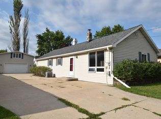 27323 Long Lake Rd, Wind Lake, WI 53185