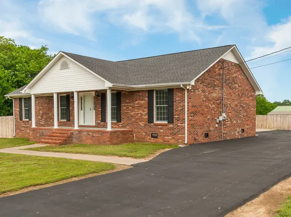 1664 Fishing Ford Rd, Belfast, TN 37019