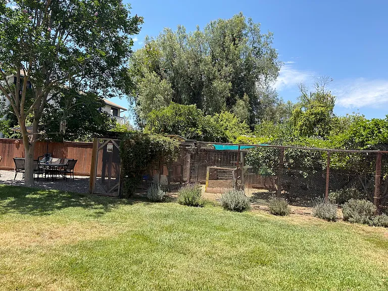 13919 York Ave — Photo 30