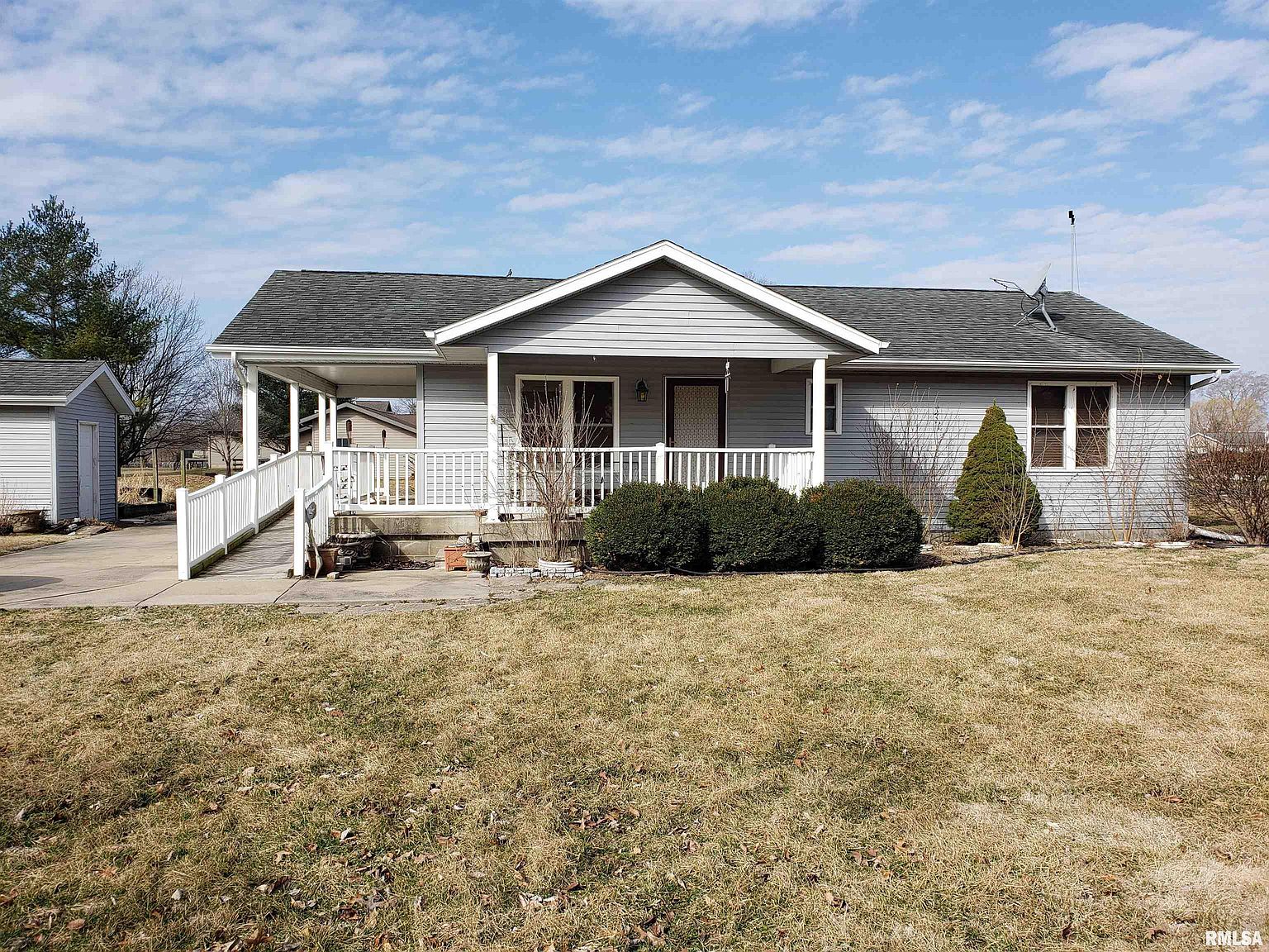 11615 Orange Ln, Glenarm, IL 62536 Zillow
