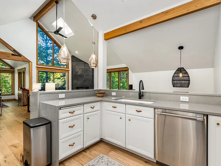 5027 Ute Ln #A — Photo 11