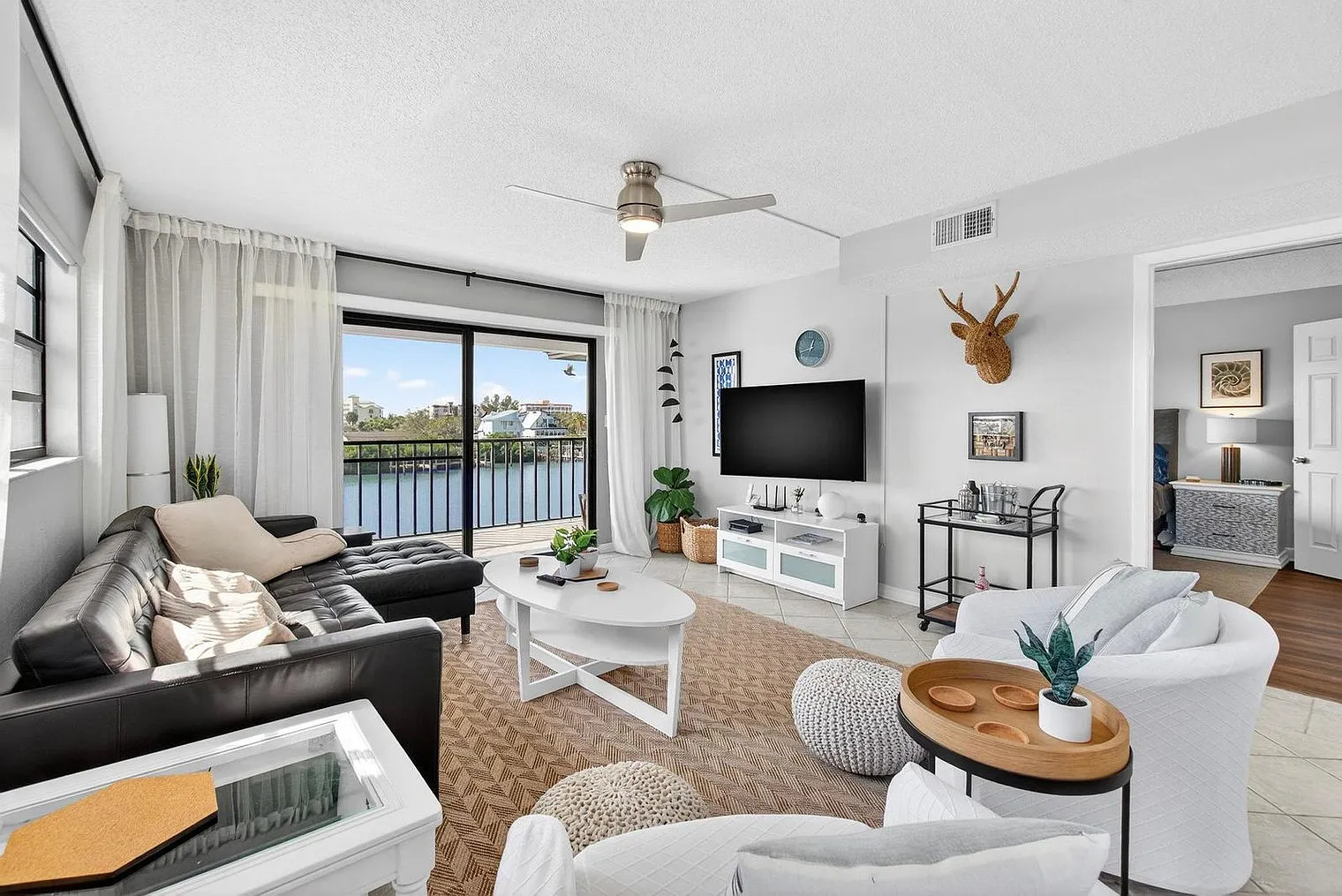 2 bed, 2.0 bath, 1227 sqft, $3,465 — Photo 1