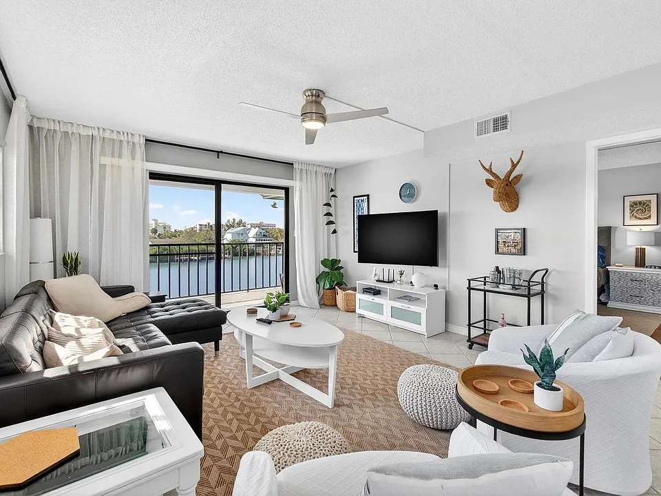 12080 Capri Cir S #2-ID1624520P