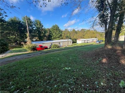 160 Akers Ave, Hillsville, VA, 24343