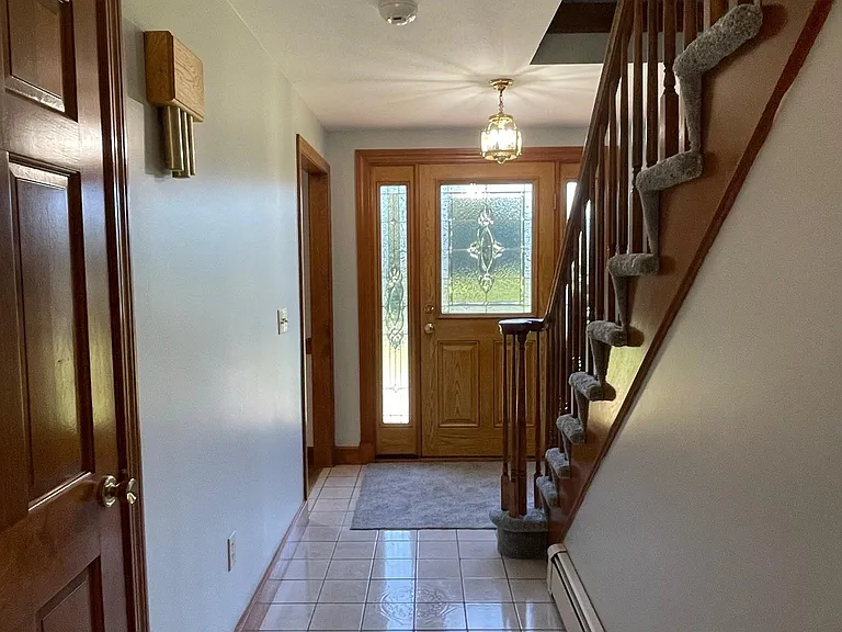 35 Whiley Rd — Photo 11