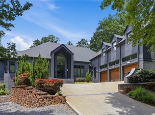 610 Club Ln SE, Marietta, GA 30067