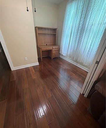 3rd image of 804 Pontalba St