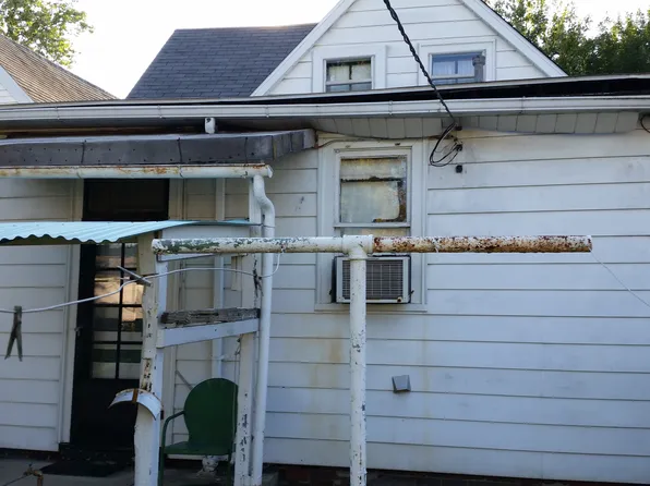 1111 Edgar St, Evansville, IN 47710